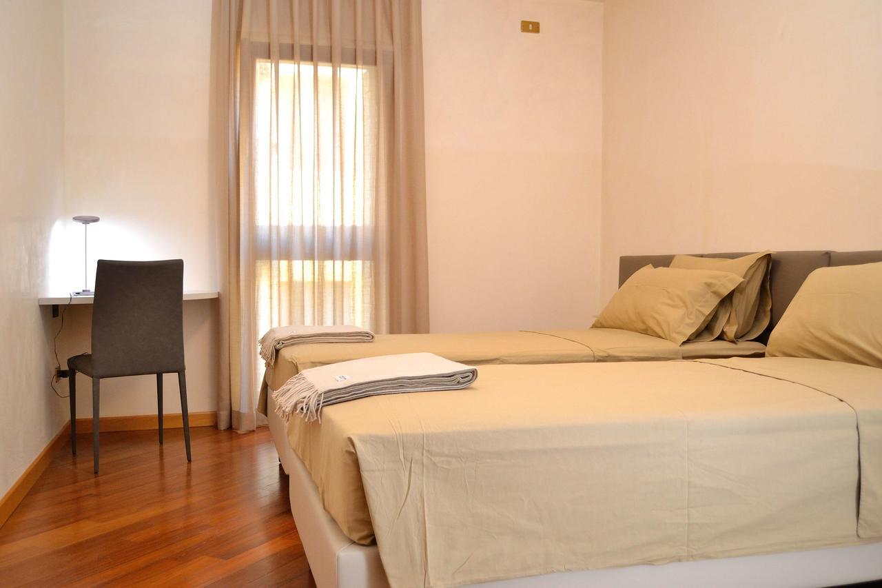 Portico Oscuro Deluxe Apartment - Centro Citta تريفيزو المظهر الخارجي الصورة