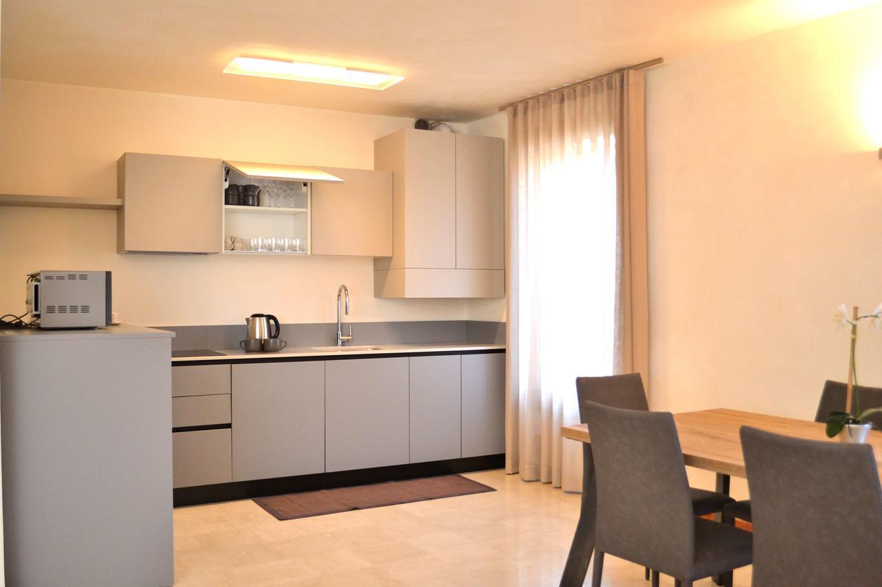 Portico Oscuro Deluxe Apartment - Centro Citta تريفيزو المظهر الخارجي الصورة