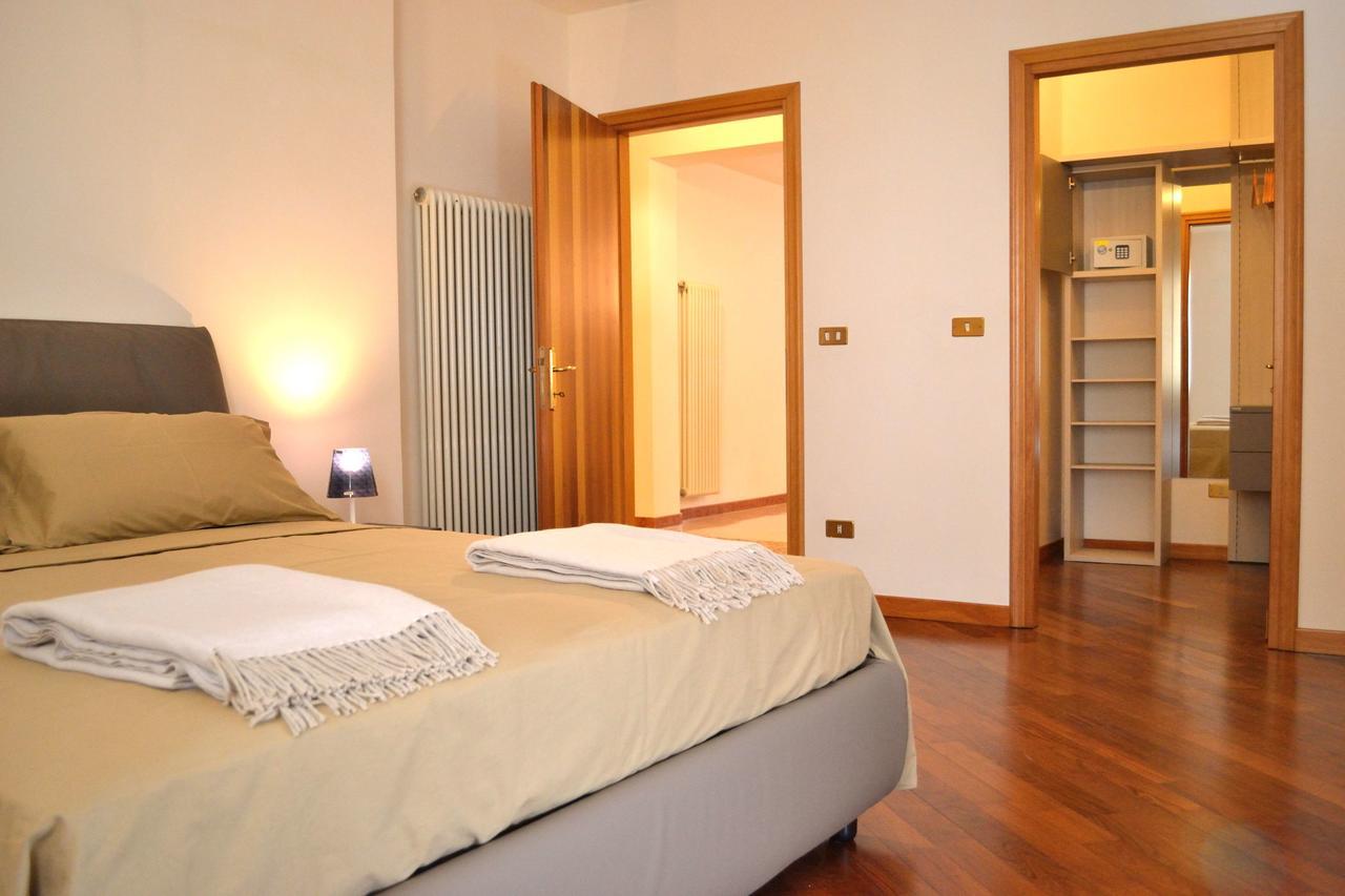 Portico Oscuro Deluxe Apartment - Centro Citta تريفيزو المظهر الخارجي الصورة