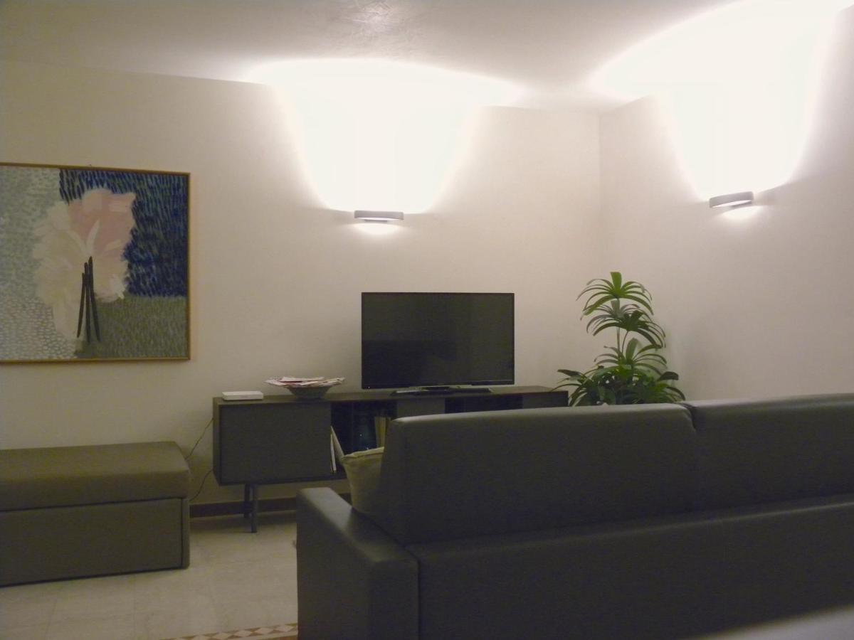 Portico Oscuro Deluxe Apartment - Centro Citta تريفيزو المظهر الخارجي الصورة